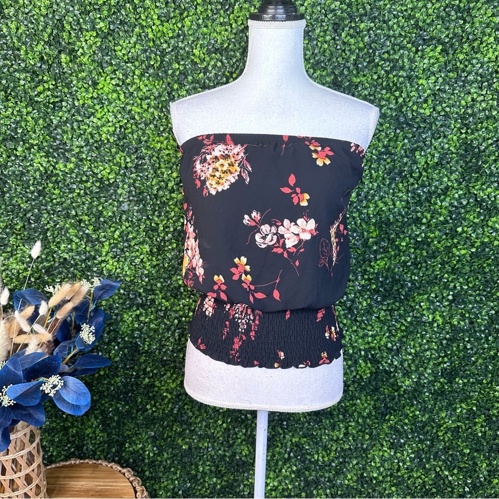 NWOT Floral Black Strapless Top whimsical cottagecore